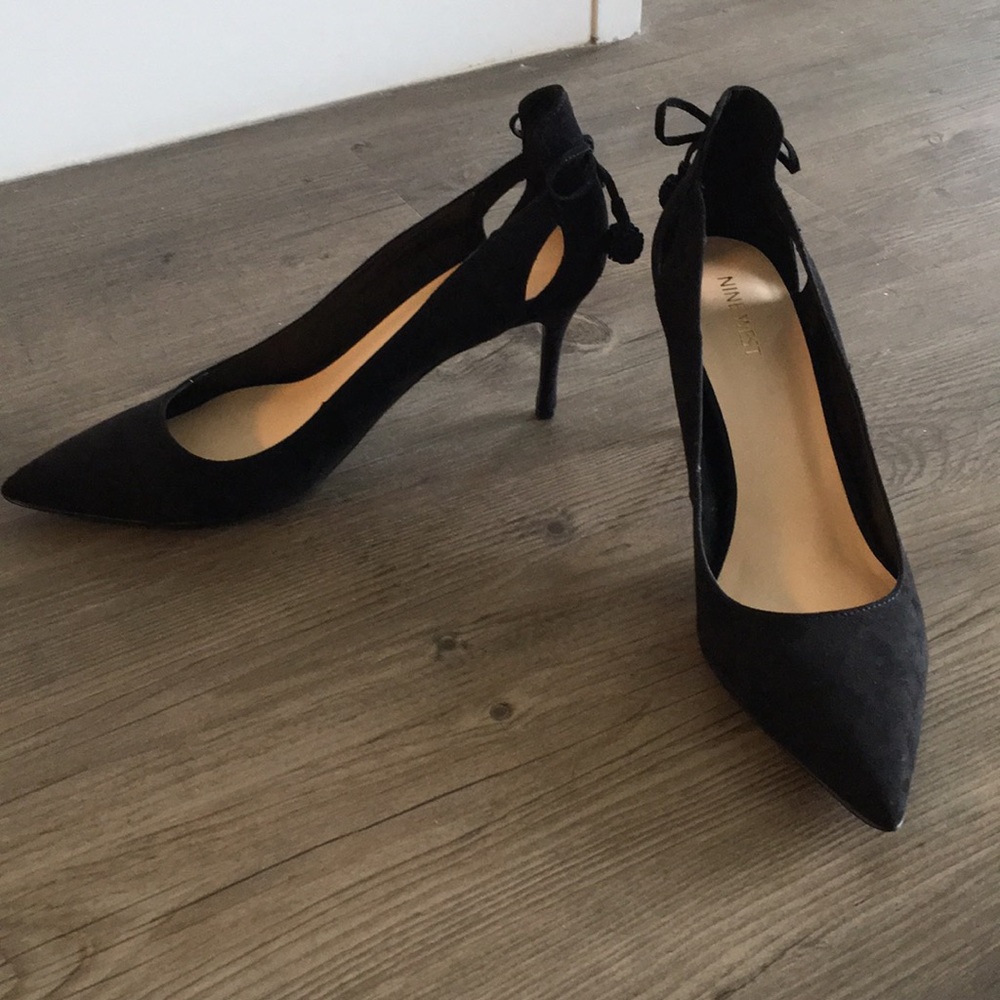 NEW Never worn Nine West Melodeeo black pumps Sz10